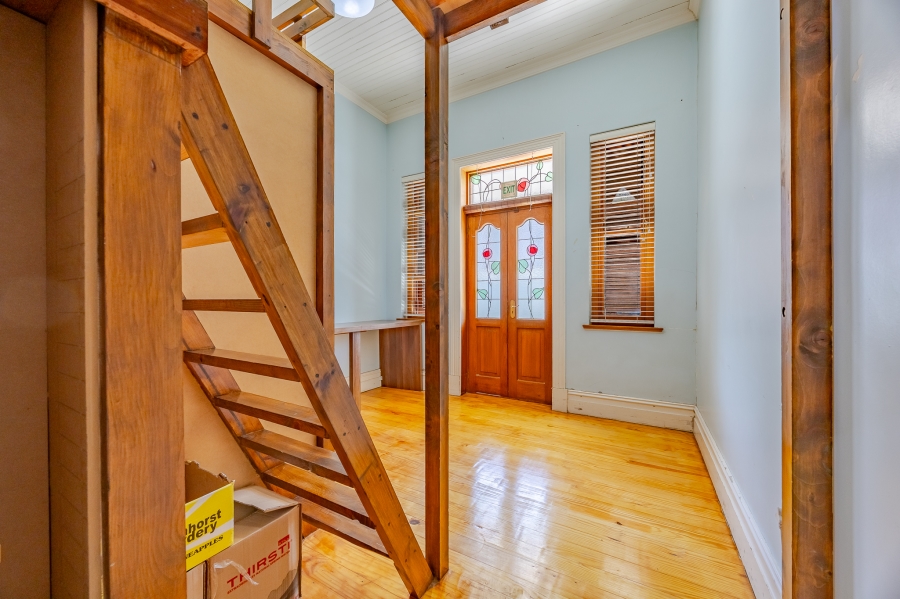 7 Bedroom Property for Sale in Wynberg Western Cape